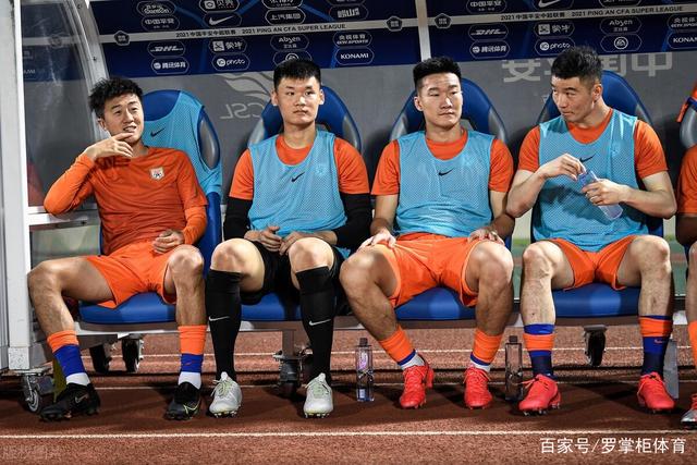 围观尼克斯夺冠之夜，我在北卡酒吧重温激情